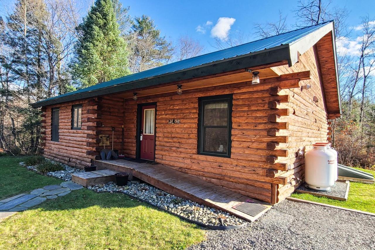 Blackbear Log Cabin Morrisville المظهر الخارجي الصورة